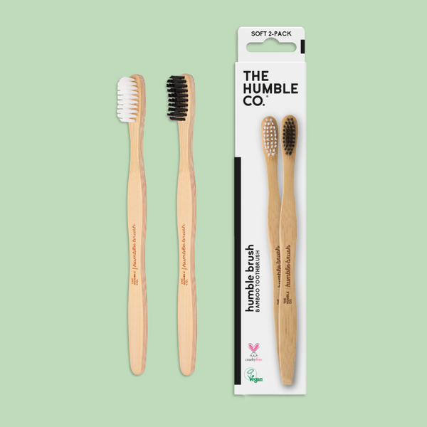 Humble Brush Adult - black/white, soft bristles 2-pack